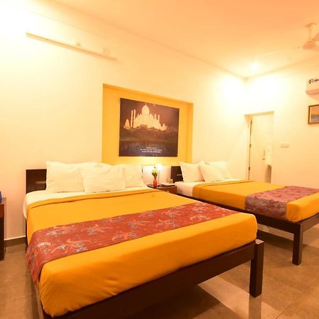 Bharathi Residhome بونديتْشيري المظهر الخارجي الصورة
