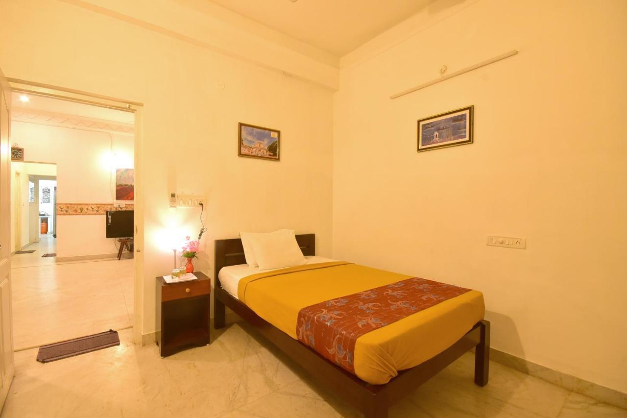 Bharathi Residhome بونديتْشيري المظهر الخارجي الصورة