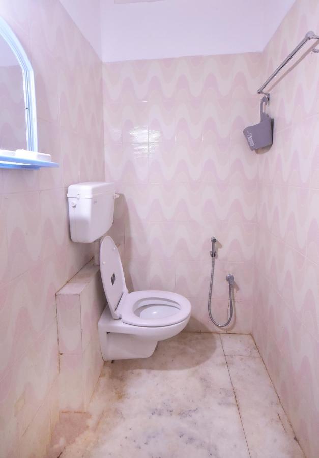Bharathi Residhome بونديتْشيري المظهر الخارجي الصورة