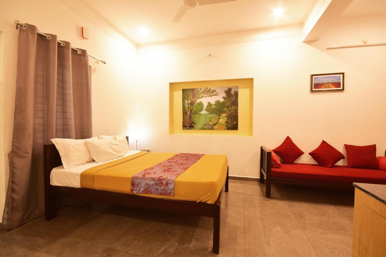 Bharathi Residhome بونديتْشيري المظهر الخارجي الصورة