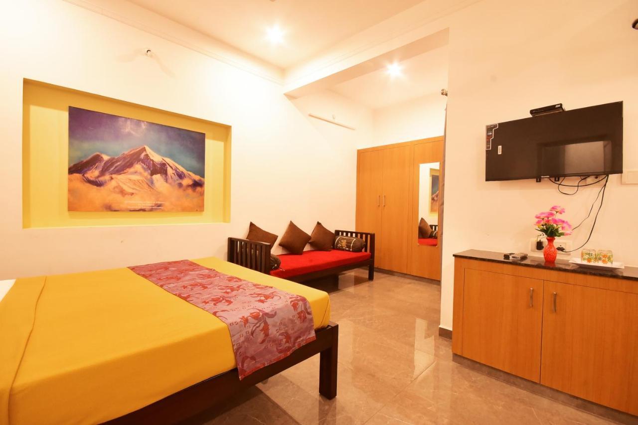 Bharathi Residhome بونديتْشيري المظهر الخارجي الصورة